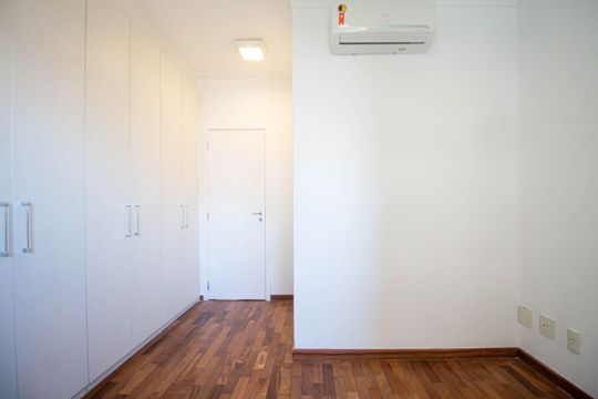 Apartamento com 1 quarto para alugar na Cidade Monções. — Suíte 2