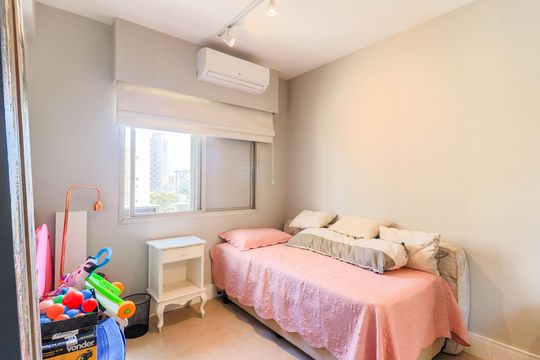 Comprar apartamento no Brooklin Novo com 3 quartos, mobiliado e ideal para quem tem animais de estimação. — Quarto 2
