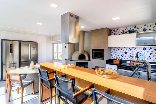 Comprar apartamento no Brooklin Novo com 3 quartos, mobiliado e ideal para quem tem animais de estimação. — Espaço Gourmet/Piscina