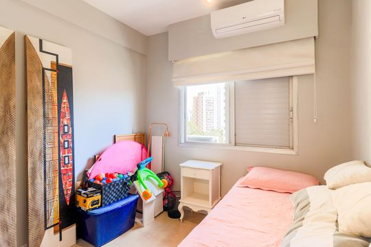 Comprar apartamento no Brooklin Novo com 3 quartos, mobiliado e ideal para quem tem animais de estimação. — Quarto 2