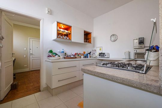 Apartamento com 3 quartos, 1 suíte, ideal para comprar. — Cozinha