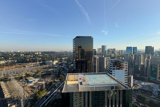 Apartamento mobiliado à venda, 2 quartos e varanda. — foto 33