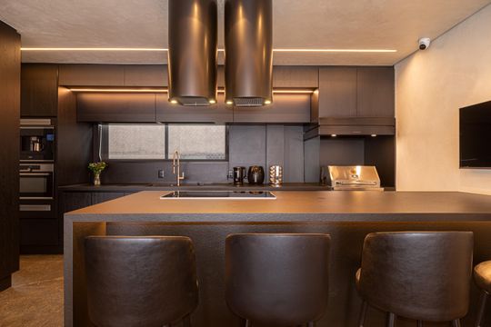 Apartamento na Bela Vista com 4 quartos e closet. Ideal para quem busca venda em localização privilegiada. — Cozinha