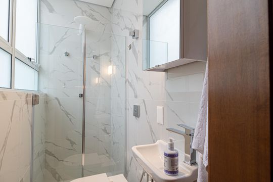 Apartamento na Bela Vista com 4 quartos e closet. Ideal para quem busca venda em localização privilegiada. — Banheiro