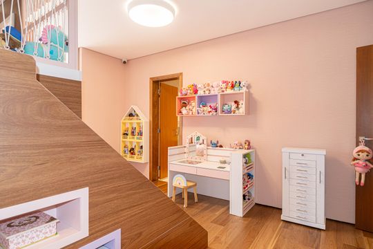Apartamento na Bela Vista com 4 quartos e closet. Ideal para quem busca venda em localização privilegiada. — Suíte 4