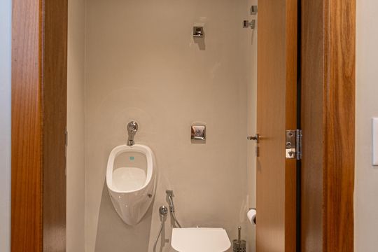 Apartamento na Bela Vista com 4 quartos e closet. Ideal para quem busca venda em localização privilegiada. — Banheiro da Suíte 1