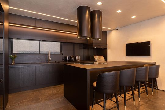 Apartamento na Bela Vista com 4 quartos e closet. Ideal para quem busca venda em localização privilegiada. — Cozinha