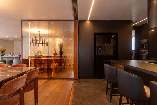 Apartamento na Bela Vista com 4 quartos e closet. Ideal para quem busca venda em localização privilegiada. — Cozinha