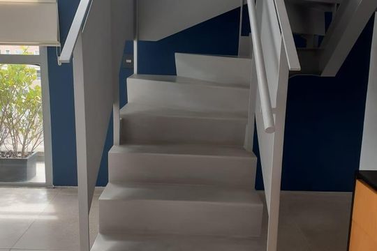Venda de apartamento mobiliado com 2 quartos e churrasqueira no condomínio. — foto 35