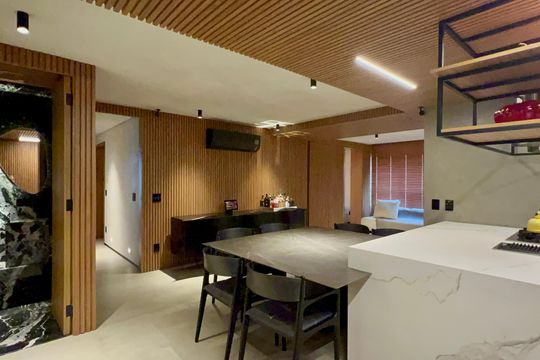 Venda de apartamento mobiliado em Cerqueira César com 3 quartos, 2 suítes e churrasqueira. — Sala de Jantar