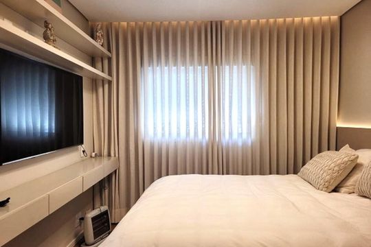 Apartamento mobiliado com 3 quartos, ideal para quem busca uma compra prática e confortável. — Quarto