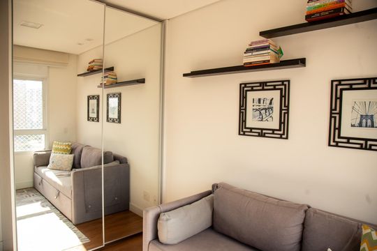 Apartamento para comprar: 3 quartos, closet, academia, mobiliado. — Escritório