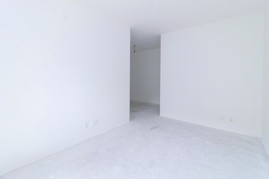 Venda de apartamento no Brooklin com 2 quartos, varanda e condomínio com piscina e churrasqueira. — Suíte 1