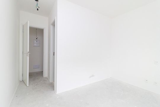 Venda de apartamento no Brooklin com 2 quartos, varanda e condomínio com piscina e churrasqueira. — Suíte 2