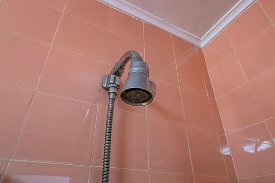 Compra apartamento em Cerqueira César com 3 quartos. — Suíte - Banheiro