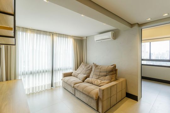 Venda de apartamento mobiliado, 2 quartos, closet e aceita pets. — foto 1