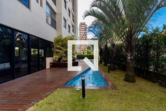 Venda de apartamento mobiliado, 2 quartos, closet e aceita pets. — Área comum