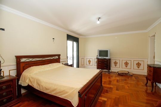 Comprar apartamento no Paraíso: 5 quartos, piscina e churrasqueira no condomínio. — Suíte 5