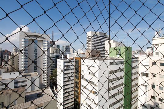 Comprar apartamento no Paraíso: 5 quartos, piscina e churrasqueira no condomínio. — Vista da Varanda da Suíte 5