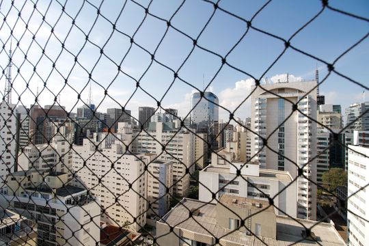 Comprar apartamento no Paraíso: 5 quartos, piscina e churrasqueira no condomínio. — Vista da Suíte 4