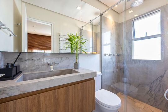 Venda de apartamento mobiliado na Vila Olímpia com 2 quartos e varanda gourmet. — Banheiro