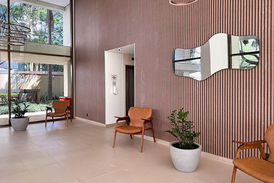 Venda de apartamento mobiliado na Vila Olímpia com 2 quartos e varanda gourmet. — Área comum