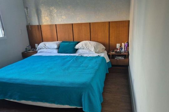 Venda de apartamento mobiliado com 3 quartos e varanda gourmet em Campo Belo. Piscina no condomínio. — foto 4