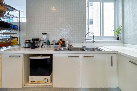 Venda de apartamento com 3 quartos. Oportunidades únicas de venda. — Cozinha