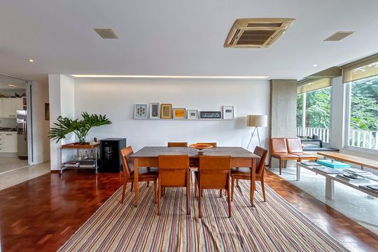 Venda de apartamento com 3 quartos. Oportunidades únicas de venda. — Sala