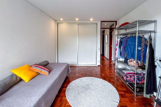 Venda de apartamento com 3 quartos. Oportunidades únicas de venda. — Quarto