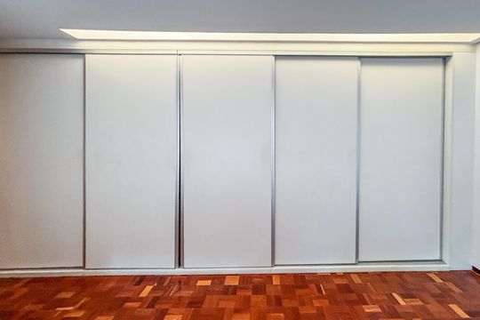 Venda de apartamento com 3 quartos. Oportunidades únicas de venda. — Suíte