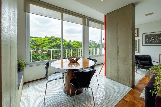 Venda de apartamento com 3 quartos. Oportunidades únicas de venda. — Sala