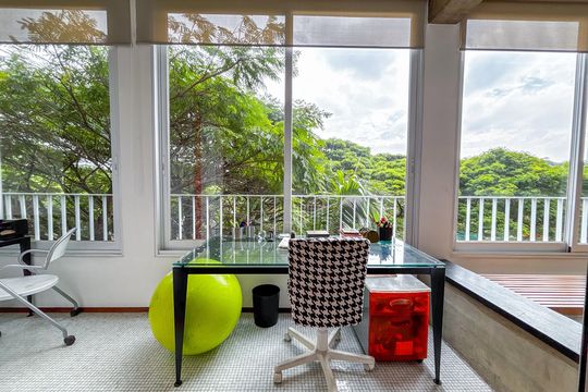 Venda de apartamento com 3 quartos. Oportunidades únicas de venda. — Varanda do Quarto