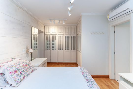 Apartamento mobiliado para comprar com 4 suítes, varanda, closet e garden. — Suíte 1