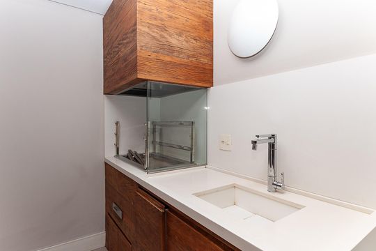 Apartamento mobiliado para comprar com 4 suítes, varanda, closet e garden. — Salão Cobertura
