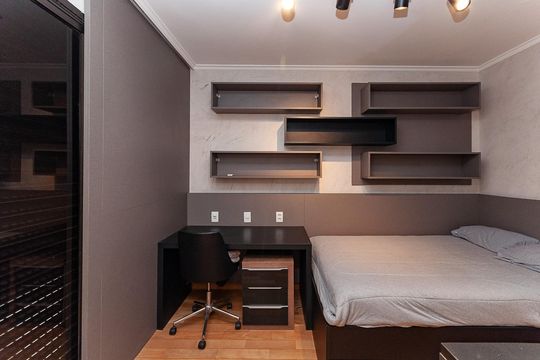 Apartamento mobiliado para comprar com 4 suítes, varanda, closet e garden. — Suíte 2