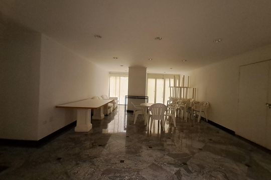 Apartamento mobiliado para comprar com 4 suítes, varanda, closet e garden. — Área Comum - Salão de Festas