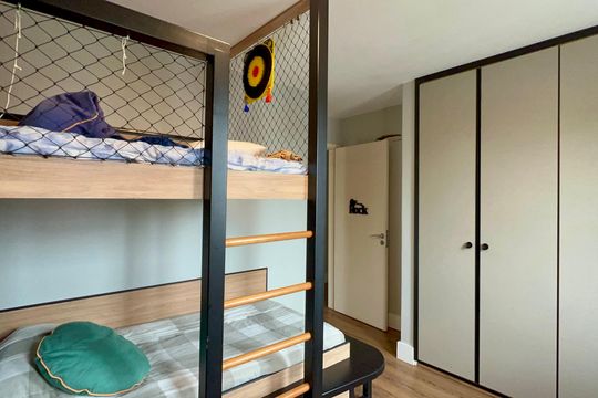 Apartamento na Vila Madalena com 3 quartos, varanda e academia. Ideal para comprar. — Quarto 2