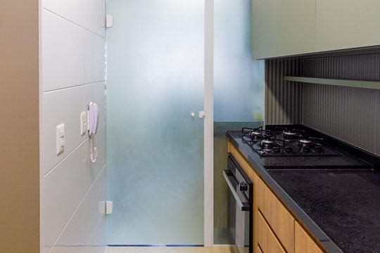 Venda de apartamento no Jardim das Acacias com 2 quartos. — Cozinha