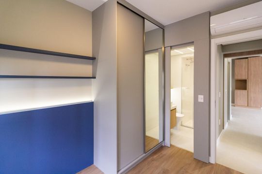 Venda de apartamento no Jardim das Acacias com 2 quartos. — Suíte 2