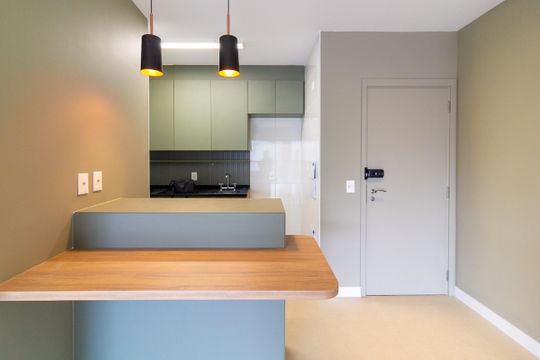 Venda de apartamento no Jardim das Acacias com 2 quartos. — Cozinha