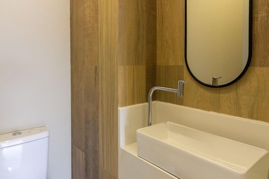 Venda de apartamento no Jardim das Acacias com 2 quartos. — Lavabo