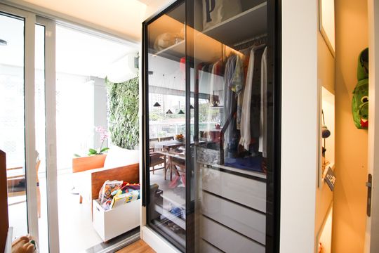 Compra este apartamento com 2 quartos, ideal para pets. — Quarto