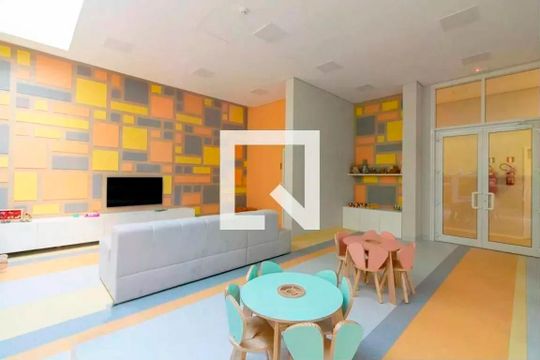 Compra este apartamento com 2 quartos, ideal para pets. — Área comum - Brinquedoteca