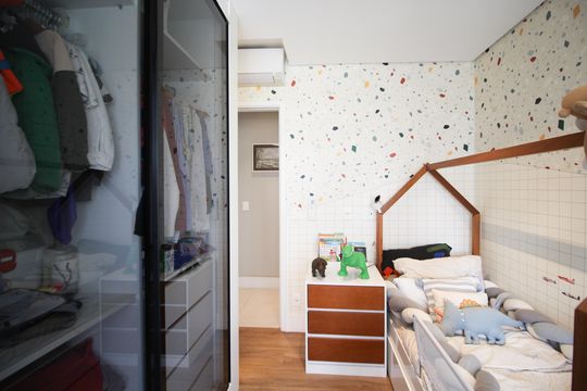 Compra este apartamento com 2 quartos, ideal para pets. — Quarto