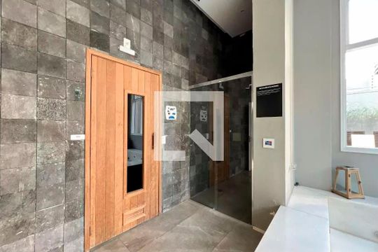 Compra este apartamento com 2 quartos, ideal para pets. — Área comum - Sauna