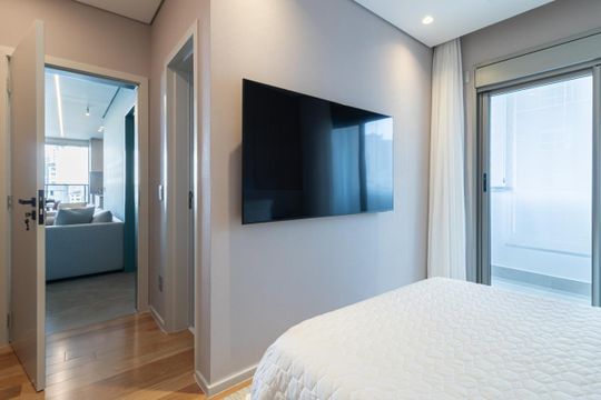 Apartamento em Perdizes com varanda, 2 suítes, mobiliado, ideal para comprar e aceitar animais. —  Suíte 1