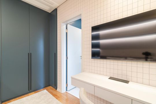 Apartamento em Perdizes com varanda, 2 suítes, mobiliado, ideal para comprar e aceitar animais. —  Suíte 2