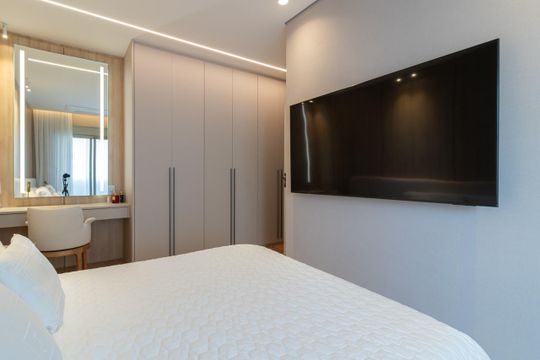 Apartamento em Perdizes com varanda, 2 suítes, mobiliado, ideal para comprar e aceitar animais. —  Suíte 1