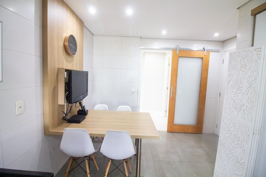 Venda de apartamento no Campo Belo com 3 quartos, piscina e churrasqueira. — Copa